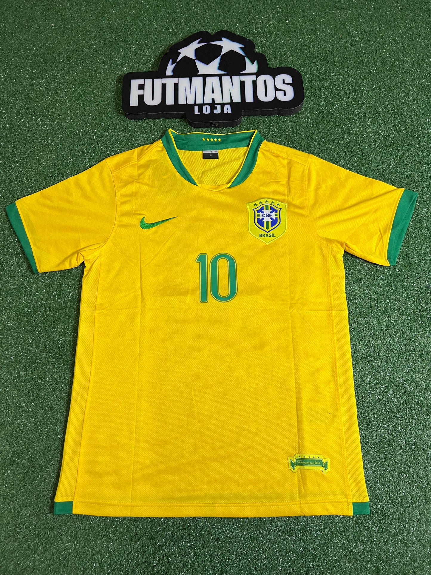 Camisa Brasil 2006- Ronaldinho # 10 | FutMantos