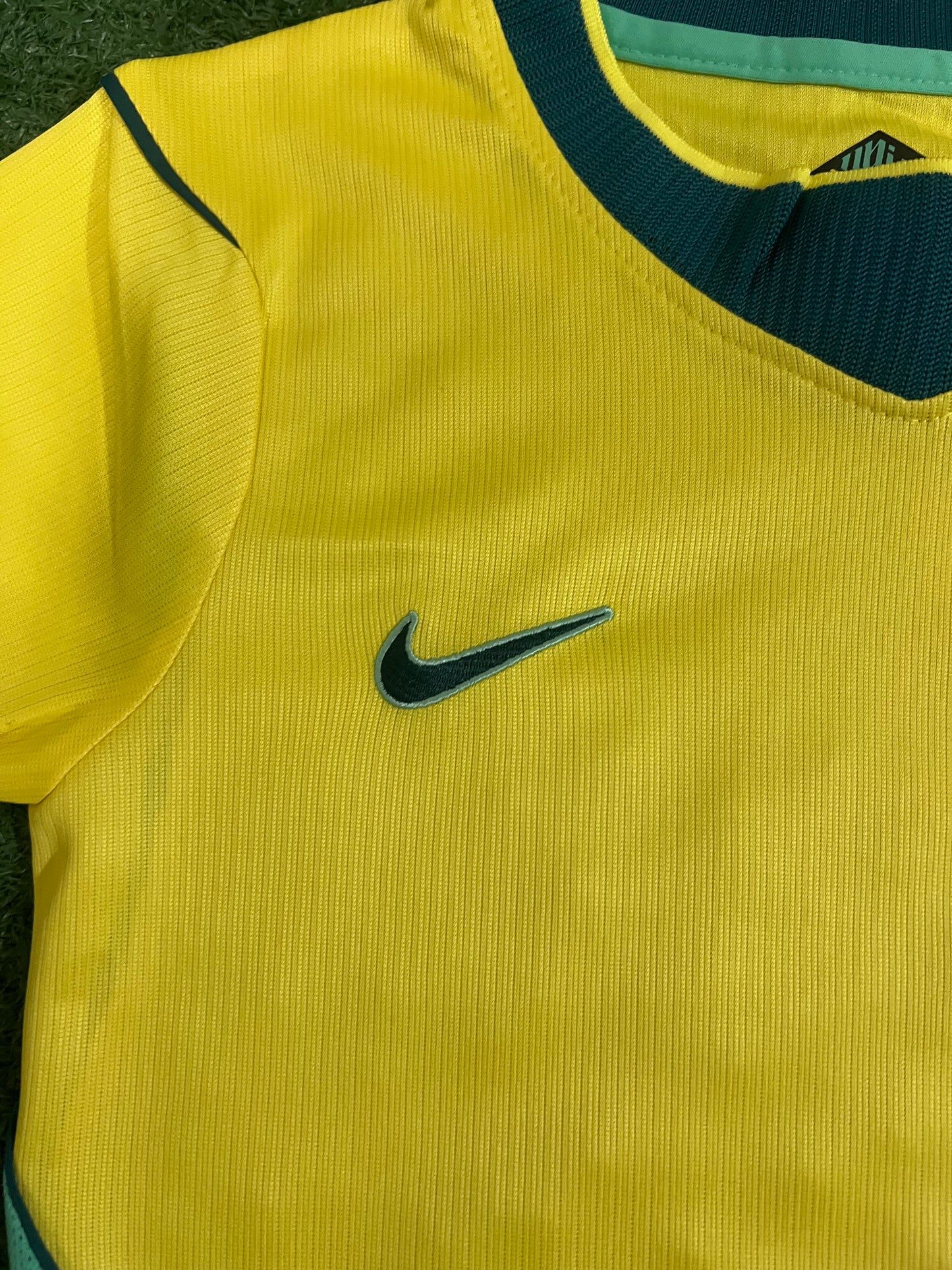 kit Infantil Brasil 26/27 - Amarelo |  FutMantos