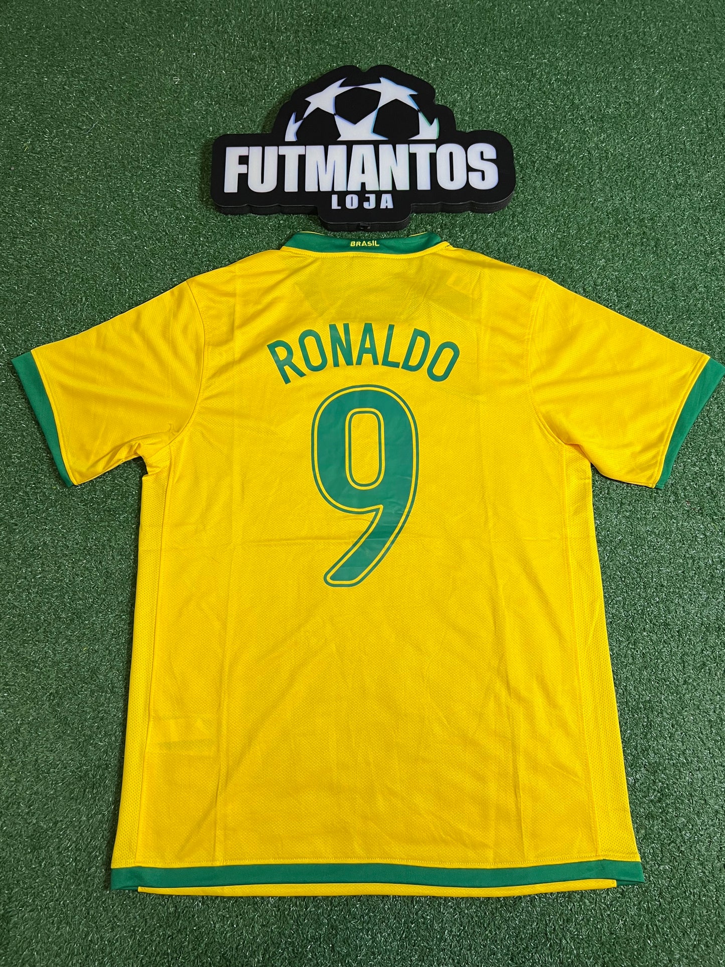 Camisa BrasiI Retrô 2006- Ronaldo #9 | FutMantos