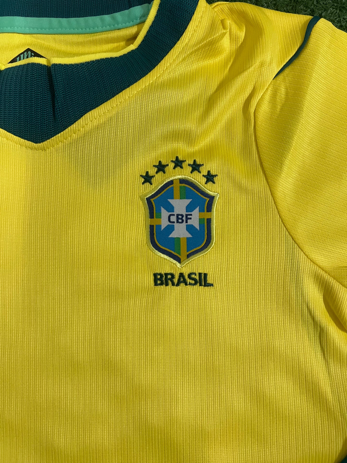 kit Infantil Brasil 26/27 - Amarelo |  FutMantos