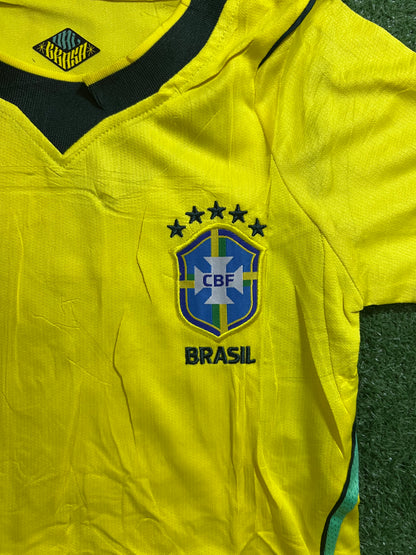 kit Infantil Brasil 26/27 -Gola Escura - Amarelo - FutMantos
