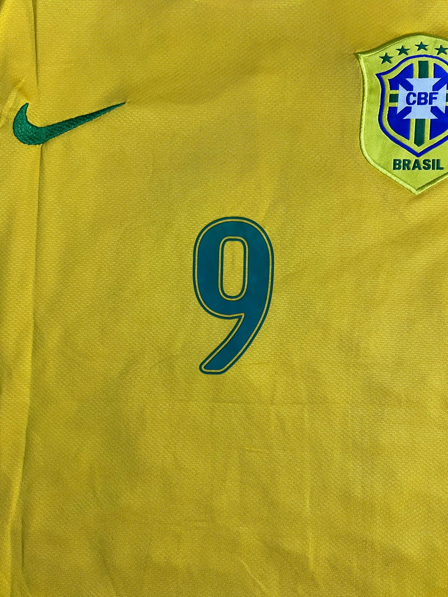 Camisa BrasiI Retrô 2006- Ronaldo #9 | FutMantos