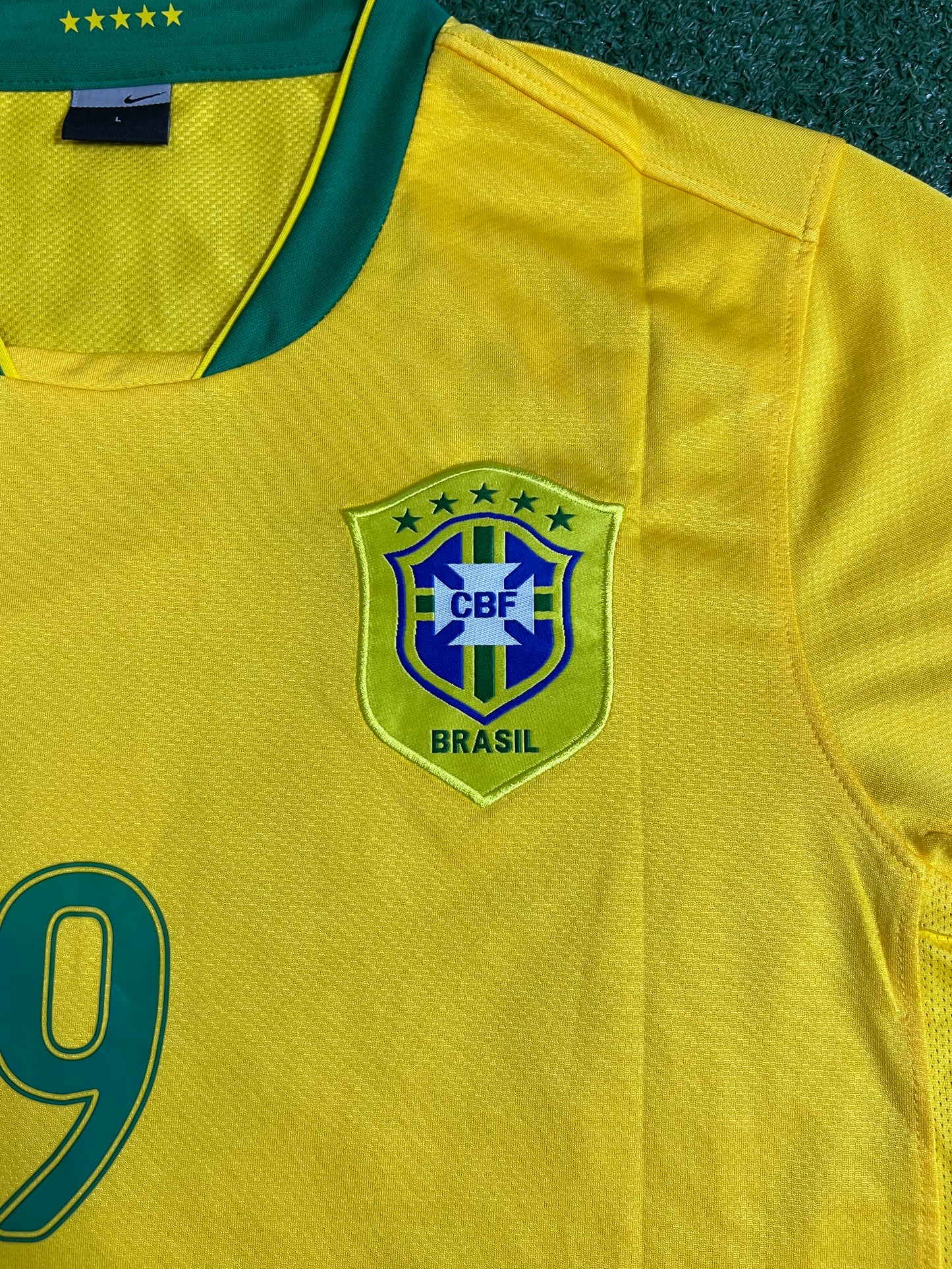 Camisa BrasiI Retrô 2006- Ronaldo #9 | FutMantos