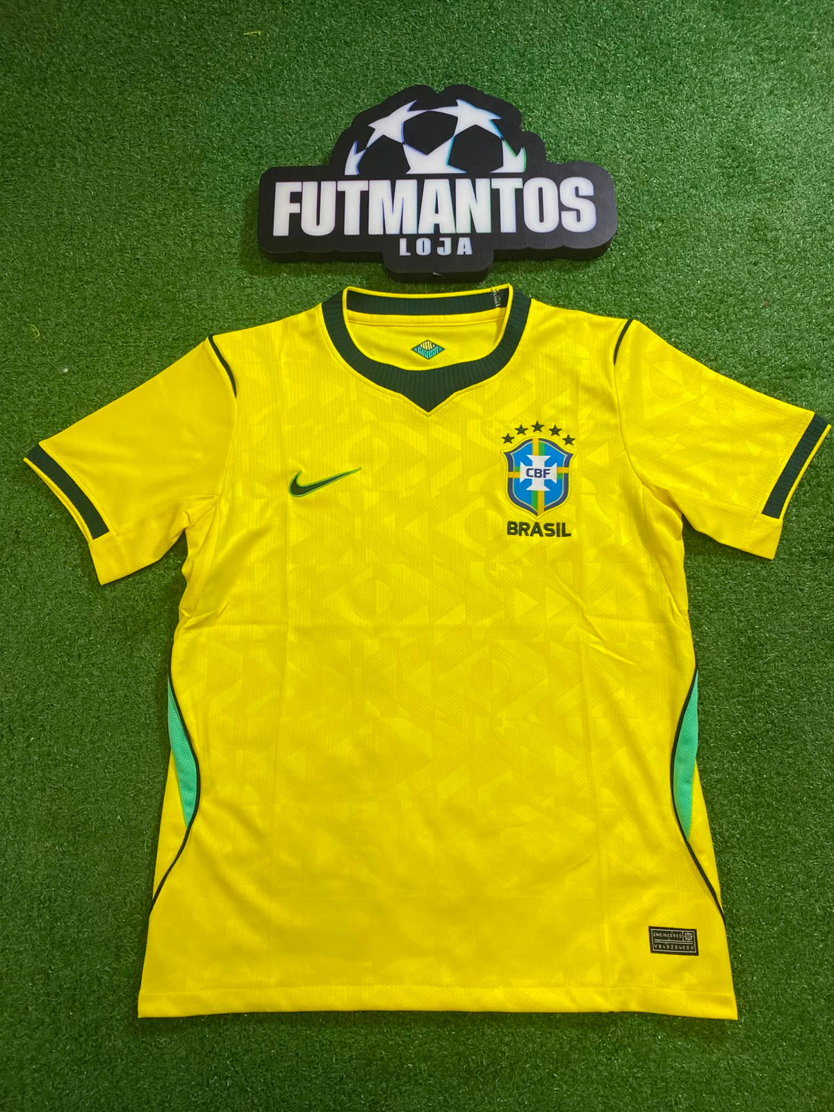 [TAM P, M] Camisa Brasil Amarela I 26/27 - Torcedo(com Gola em Verde Mais Escuro)| FutMantos