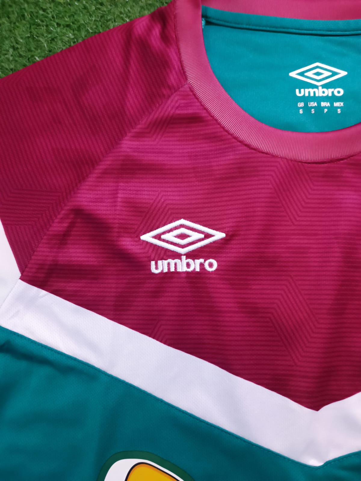 Camisa Fluminense Treino | FutMantos